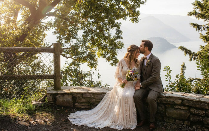 Photoshoot on Lake Como. A newlywed couple with Bellagio in the background.